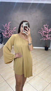 Vestido Curto Mula Assimetrico